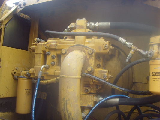 De hydraulische Kruippakjetype 330BL Gebruikte Emmer van CAT Excavator With 1.5m3