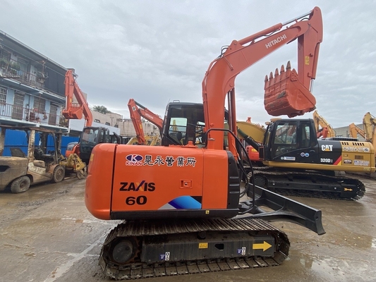 6 ton originele Japanse gebruikte Hitachi ZX60 Crawler Excavator met 40.5 kW motorvermogen en 0.22m3 emmercapaciteit