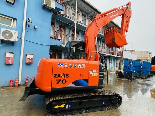 7 ton originele Japanse gebruikte Hitachi ZX70 Crawler Excavator met 40.5 kW motorvermogen en 0.3m3 emmercapaciteit