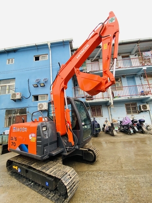 7 ton originele Japanse gebruikte Hitachi ZX70 Crawler Excavator met 40.5 kW motorvermogen en 0.3m3 emmercapaciteit