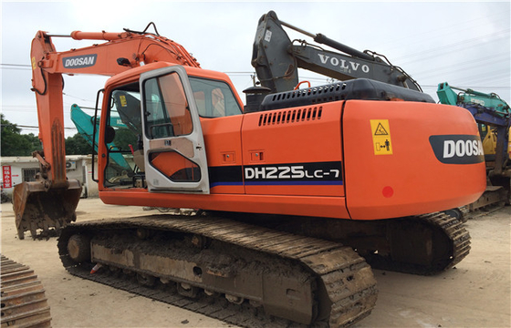 22 ton originele gebruikte Doosan DH225 Crawler Excavator met een emmercapaciteit van 0,39-1,49 m3