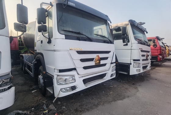 Tweedehands SINOTRUK HOWO Betonmengtruck 6x4 380 pk Gebruikte Betonmengtruck
