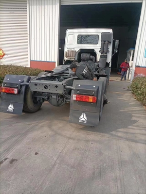 Gebruikte Sinotruk Howo 371hp Truck Tractor Trailer Head 6x4 Te koop