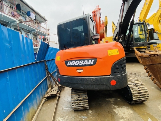 6 ton originele gebruikte Doosan DH60-7 Crawler Graafmachine tweedehands met 0,09-0,2 m3 emmercapaciteit