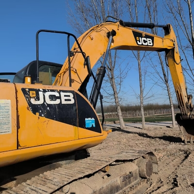 22 ton tweedehands JCB JS220LC Crawler Excavator Gebruikt 129 KW motorvermogen en 1 M3 emmercapaciteit