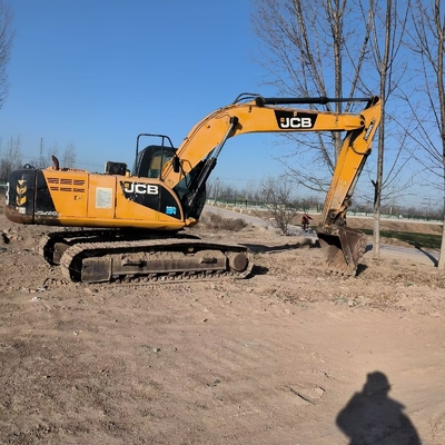22 ton tweedehands JCB JS220LC Crawler Excavator Gebruikt 129 KW motorvermogen en 1 M3 emmercapaciteit