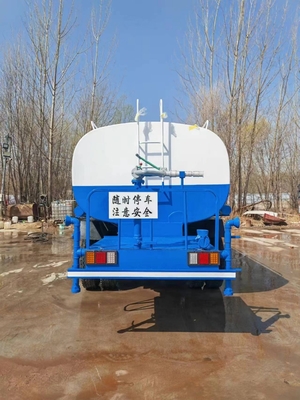 15CBM 185 pk tweedehands Kinland Dongfeng Sprinkler Water Tank Truck Gebruikte Water Tank Truck te koop