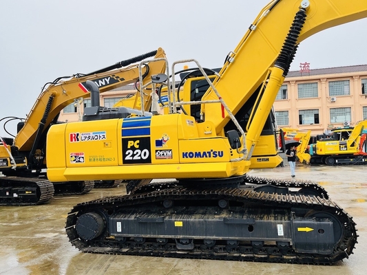 Gebruikte Komatsu PC220-8 tweedehands graafmachine graafmachine boormachine 1 CBM Bucket capaciteit bouwmachines